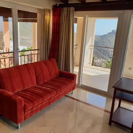 بيت للعطل Strelitzia Mit Balkon Und Meerblick